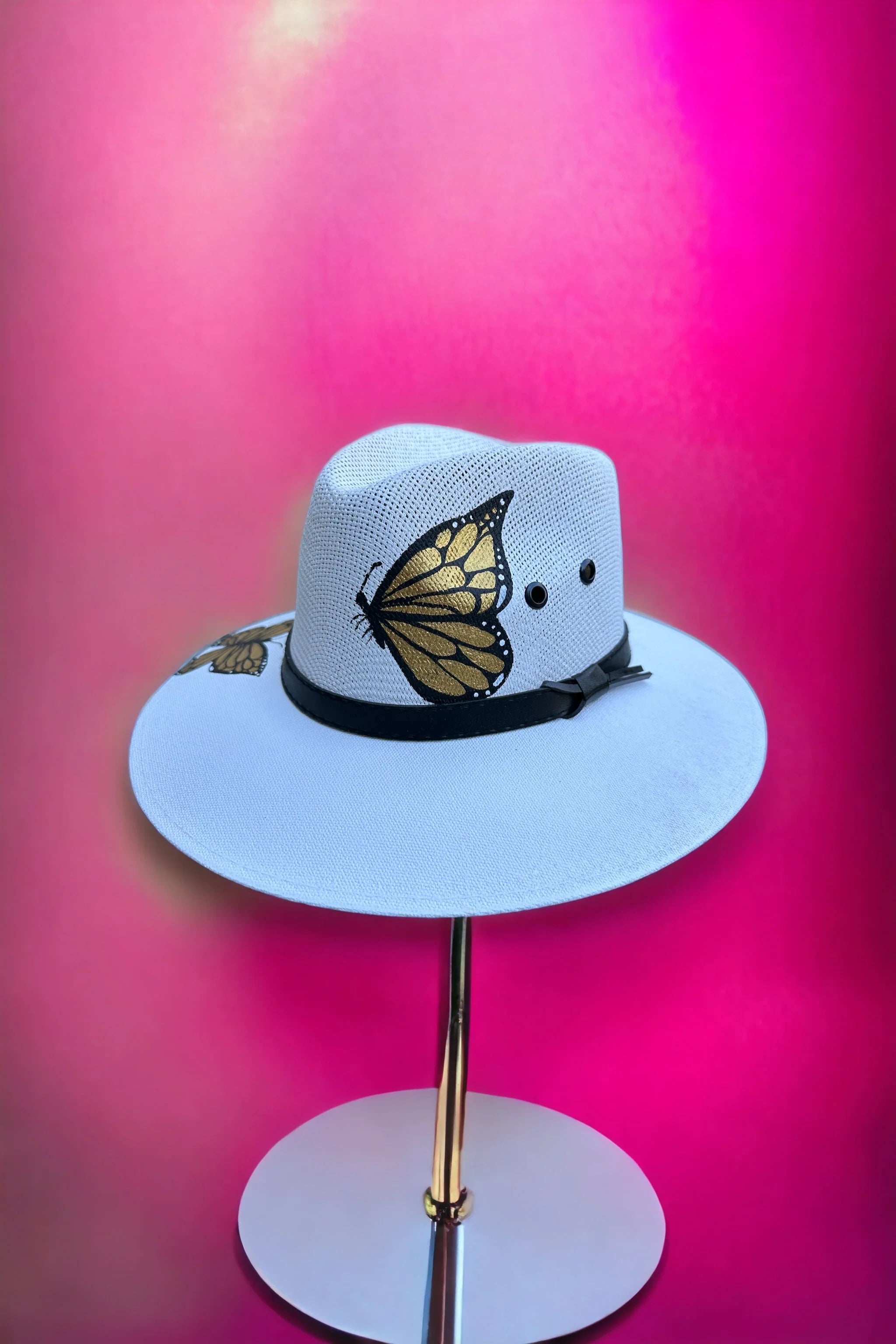 BUTTERFLY