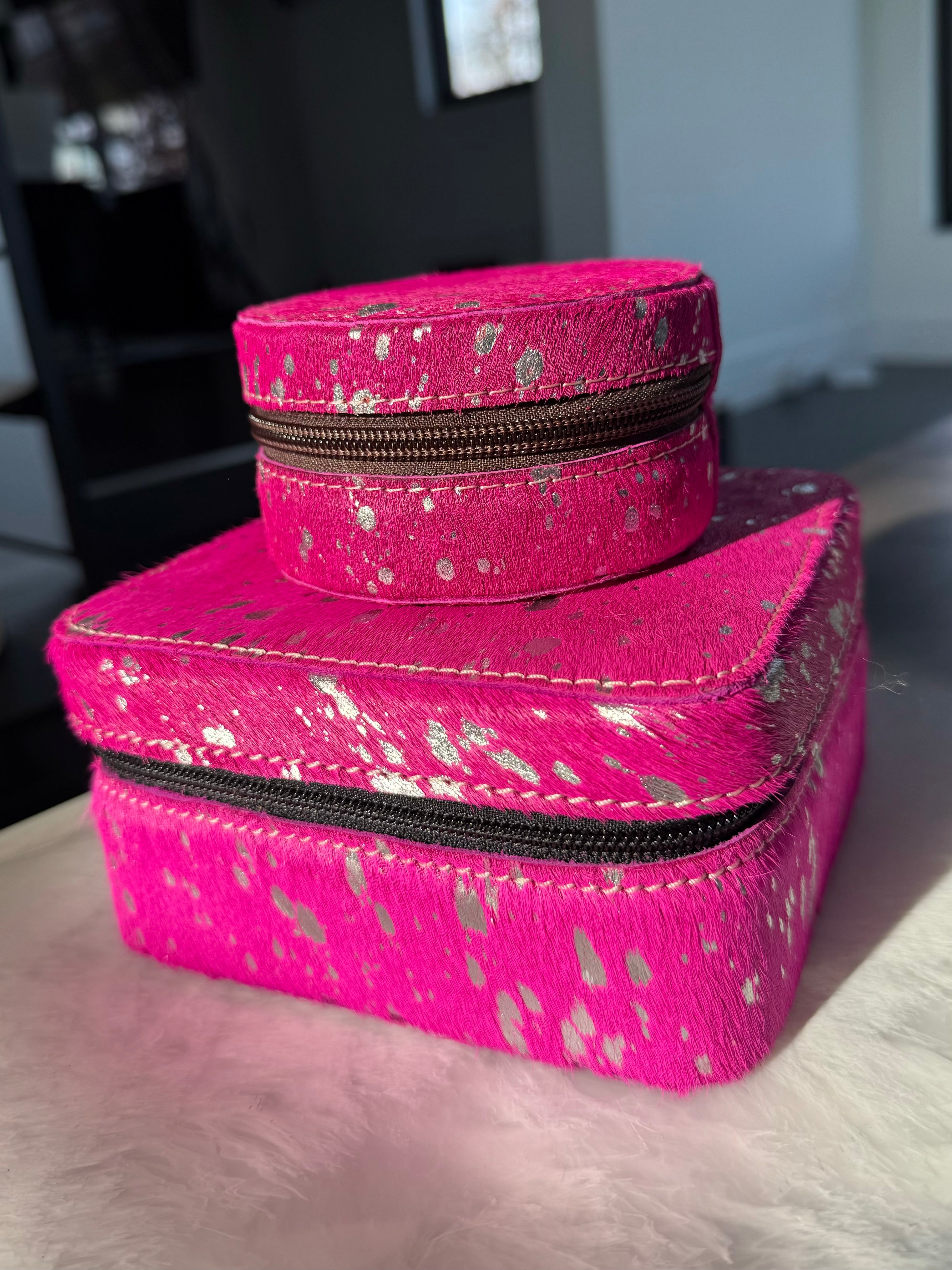 Large Cowhide Jewelry Box