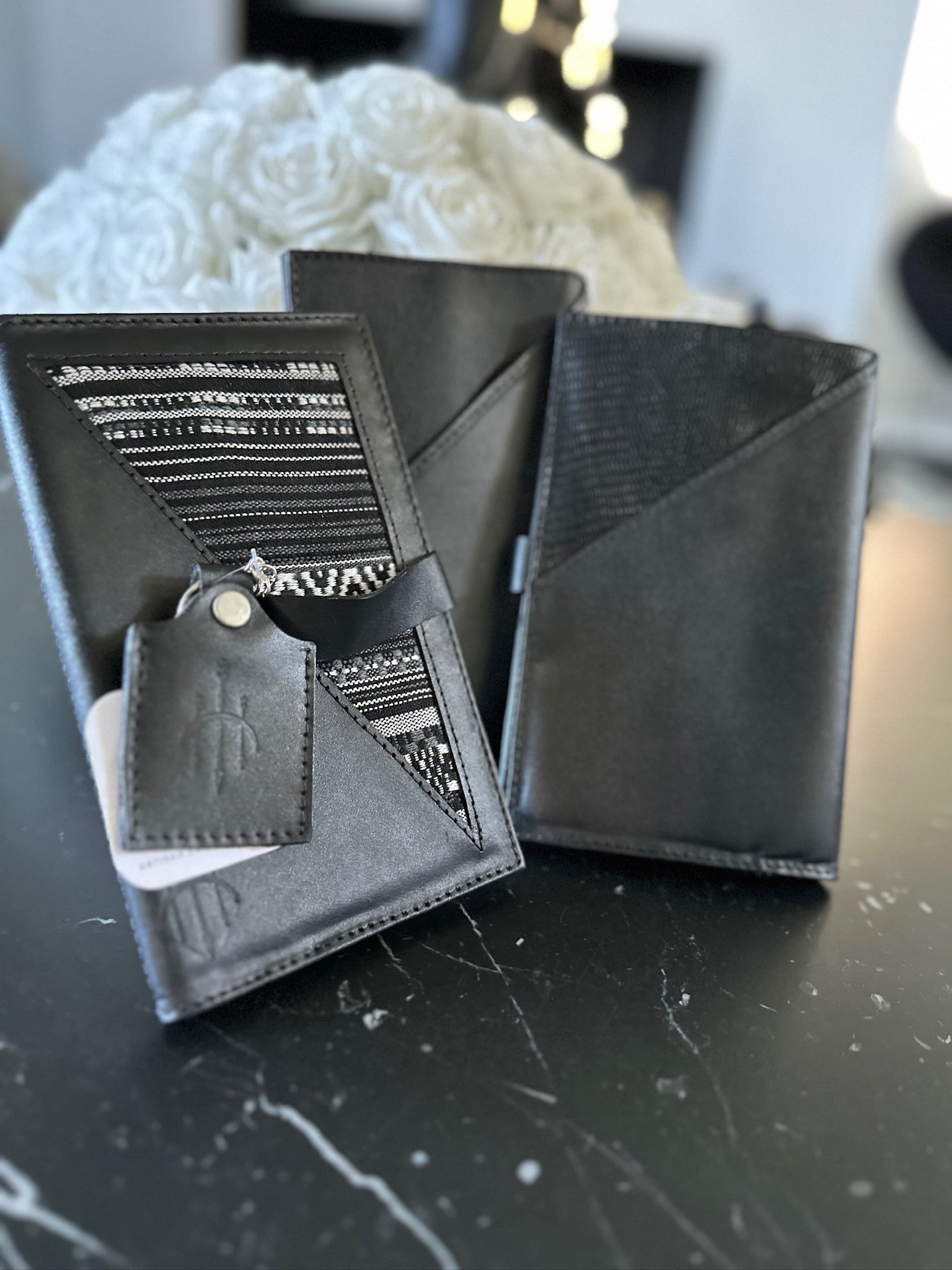 Artesano Wallet - Embossed Lizard