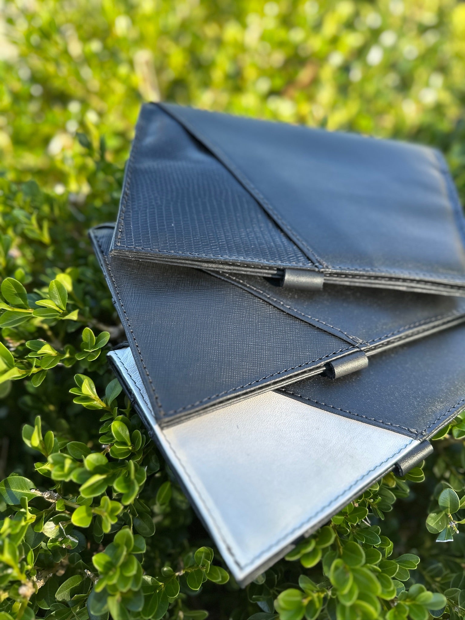 Artesano Wallet - Embossed Lizard