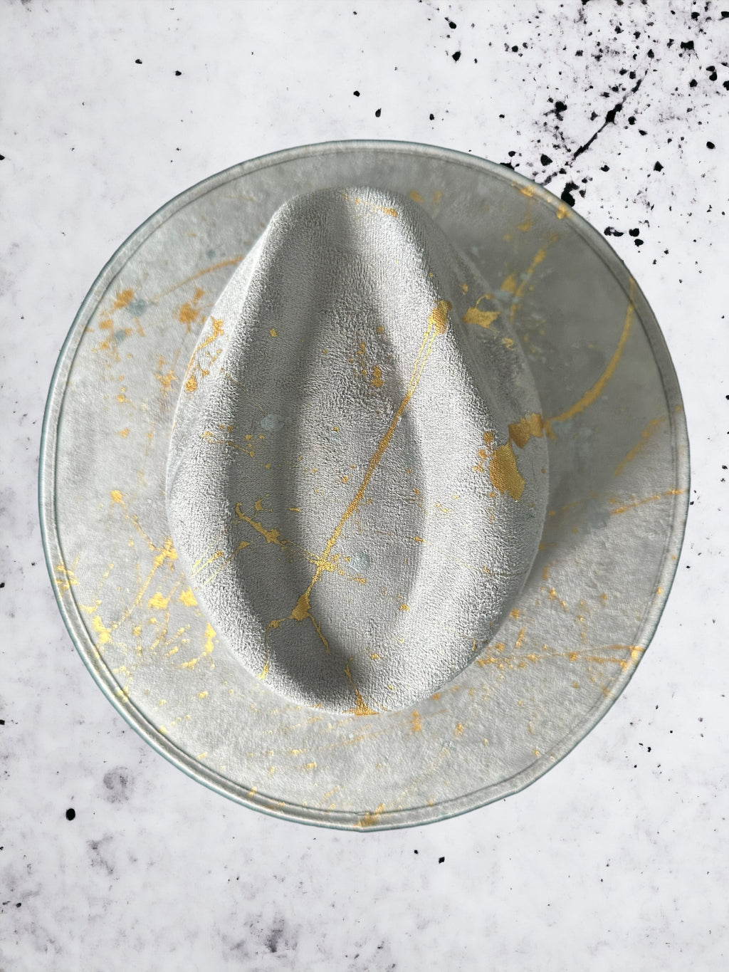 Abstract Paint Splatter Gray Suede Hat