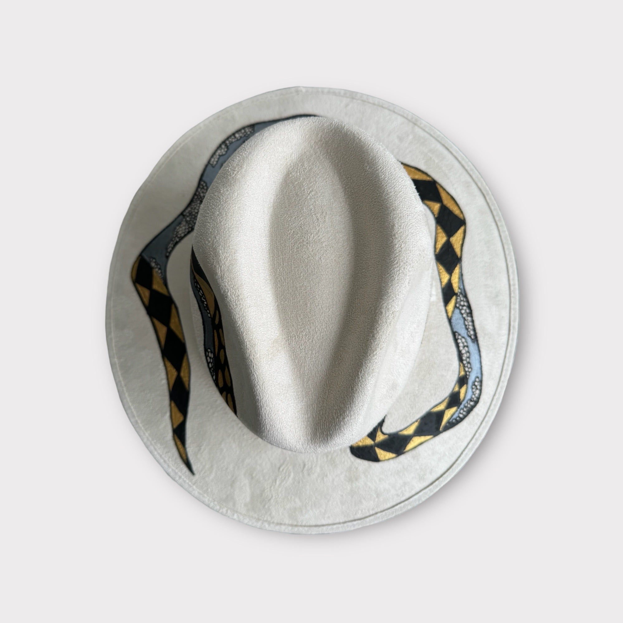 Gilded Serpent White Painted Vegan Suede Hat